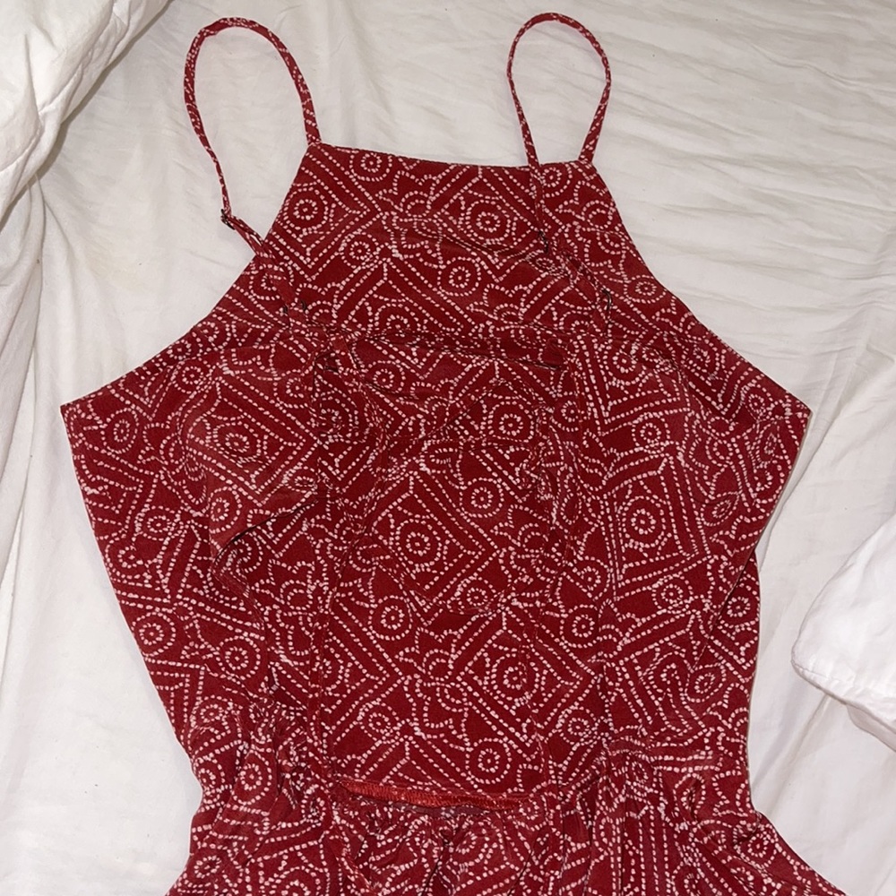 Open-Back Dress - Picture 4 of 5